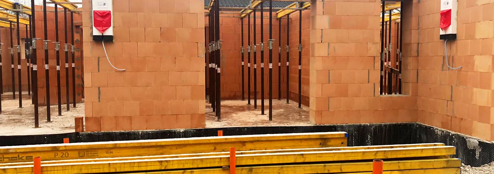 Rohbau von Max Fichtel Bau - Schalung und Beton auf der Baustelle in Klosterlechfeld
